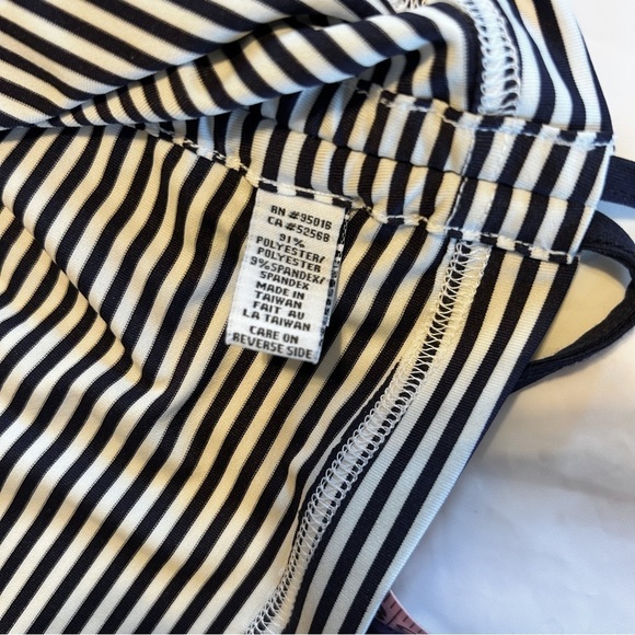 STRAIGHT DOWN Savannah Quarter-zip Striped Navy and White Pullover Size S - Picture 14 of 14